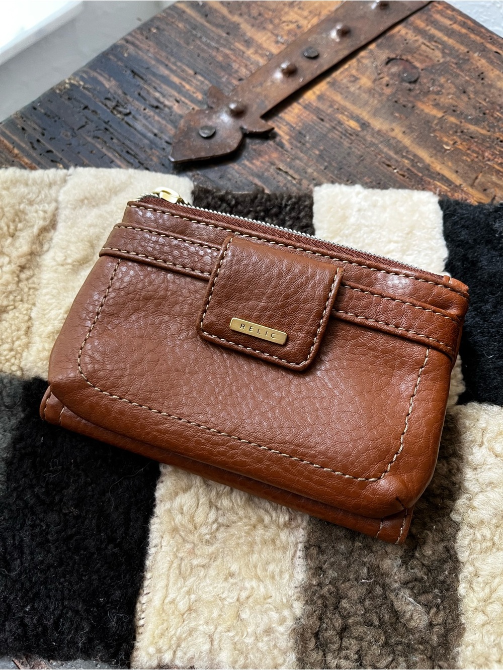 Relic Chestnut Brown Leather Compact Zip Wallet